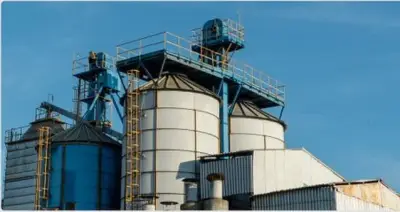 وزارة الصناعة والثروة المعدنية تعالج 697 طلباً للفسح الكيميائي في فبراير 2026