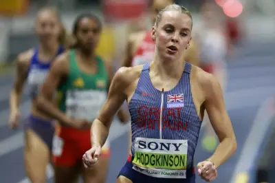 البريطانية كيلي هودجكينسون تحقق لقبها العالمي الأول داخل القاعة في سباق 800 متر