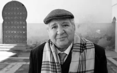 رحيل علم من أعلام الدرس اللغوي والمعجمي العربي: وفاة الكاتب المغربي عبد الغني أبو العزم عن 85 عاماً