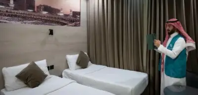 وزارة السياحة تسجل 890 مخالفة في مرافق الضيافة بمكة والمدينة خلال النصف الأول من رمضان