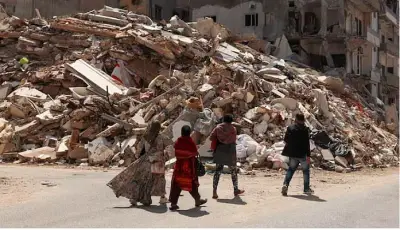 مدير منظمة الصحة العالمية يندد بمقتل 9 مسعفين وإصابة 7 في هجمات على مرافق صحية بلبنان