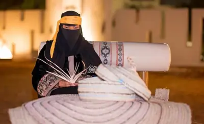حرفيات الباحة يحافظن على التراث في ليالي رمضان عبر مبادرة 'بسطة خير'