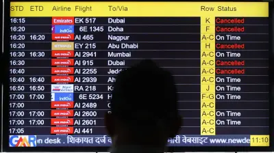 اضطرابات واسعة في حركة الطيران بالشرق الأوسط بسبب الحرب الأمريكية الإسرائيلية مع إيران