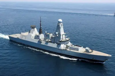 بريطانيا تدرس إرسال مدمرة إلى قبرص بعد الهجوم الإيراني على قاعدة أكروتيري الجوية