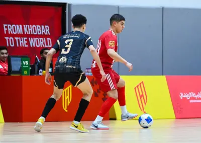 السويحلي والثقبة يحسمان التأهل لربع نهائي بطولة زوهو لكرة القدم للصالات