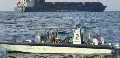 البحرية العمانية تتدخل لإنقاذ سفينة مالطية تعرضت لهجوم صاروخي قرب مضيق هرمز