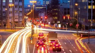 دراسة تحذر: قيادة السيارة ليلاً لساعة واحدة تزيد مخاطر أمراض القلب والأوعية الدموية