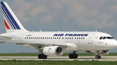 وزير الخارجية السعودي يلتقي نظيره الأمريكي في واشنطن لتعزيز التعاون الاستراتيجي