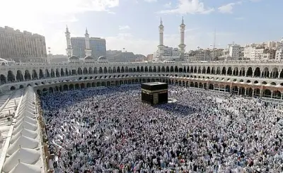 وزارة الحج والعمرة تخصص صحن المطاف للمعتمرين وتؤكد الالتزام بالمسارات المعتمدة