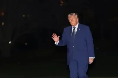 ترمب يهدد إيران بالرد القوي إذا أوقفت تدفق النفط عبر مضيق هرمز