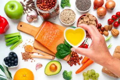 الخطر الصامت على القلب في رمضان: كيف تؤثر وجبات الإفطار على مستويات الكوليسترول؟