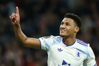 يوروبا ليغ: أستون فيلا يقترب من ربع النهائي وروما يتعادل في إيطاليا