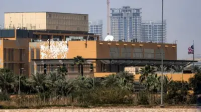 تصاعد التوتر في بغداد: هجمات تستهدف السفارة الأمريكية ومقرات كتائب حزب الله