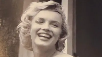 مارلين مونرو تعود إلى لندن عبر جناح خاص في معرض الكتاب الدولي