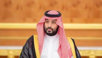 ولي العهد السعودي ورئيس الإمارات يؤكدان التزام دول مجلس التعاون بدعم الأمن الإقليمي
