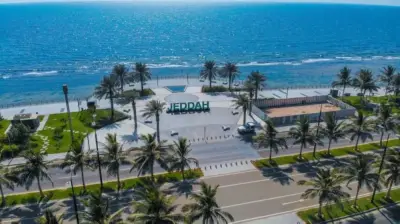 توقعات أمطار خفيفة إلى متوسطة على جدة ورابغ قبل عيد الفطر