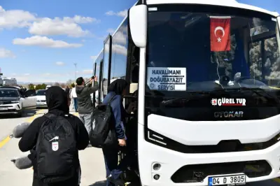 لاعبات إيرانيات يعودن من أستراليا بعد سحب طلبات لجوئهن وسط جدل سياسي