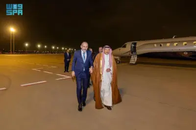 نائب وزير الخارجية السعودي يستقبل نظيره الأردني في الرياض لتعزيز التعاون الثنائي