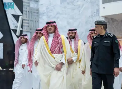 وزير الداخلية السعودي يشيد بجهود القطاعات الأمنية في ظل التطورات الإقليمية