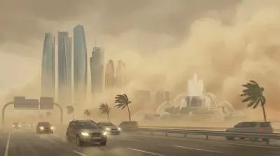 الأرصاد تحذر من عوالق ترابية تقلل الرؤية الأفقية في جدة حتى فجر الغد