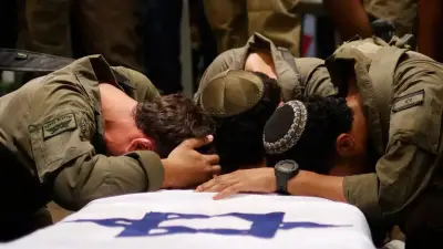 هل لاحت فرصة تحرير فلسطين؟ تقصير عربي وانقسامات داخلية تهدد الأمل