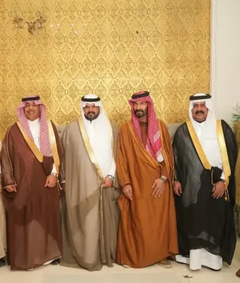 أسرة العنزي تحتفل بزفاف محمد ومطلق في حائل خلال أيام العيد