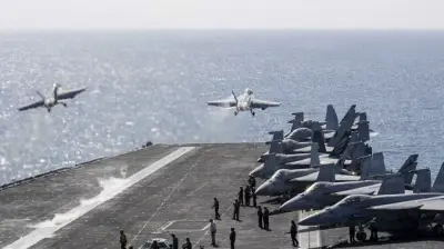 تصعيد عسكري خطير: إيران تعلن استهداف حاملة طائرات أمريكية بصواريخ كروز