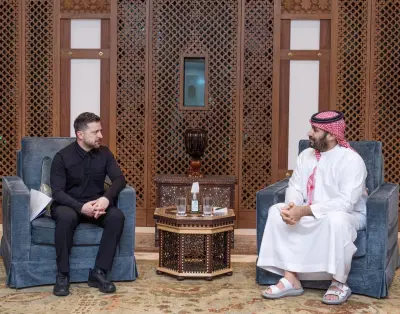 ولي العهد السعودي يلتقي الرئيس الأوكراني في جدة لبحث التصعيد الإقليمي ومستجدات الأزمة الأوكرانية
