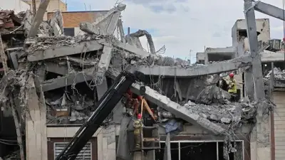 إسرائيل تهدد بتصعيد الضربات على إيران بينما يوقف ترامب الهجمات على المنشآت النفطية