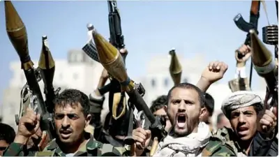 المبعوث الأممي يحذر من تداعيات انخراط الحوثيين في الحرب الإقليمية على اليمن