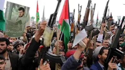 المبعوث الأممي يحذر من جر الحوثيين لليمن إلى حرب إقليمية خدمةً لإيران