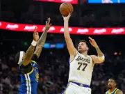 دونتشيتش يحتفل بعيد ميلاده بتألق قيادي.. ليكرز يعود للفوز بقوة على ووريرز