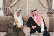 نائب أمير جازان يقدم واجب العزاء لعضو اللجنة المركزية لإصلاح ذات البين