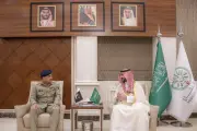 وزير الدفاع السعودي ورئيس أركان الجيش الباكستاني يحثان إيران على تجنب التقديرات الخاطئة