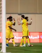 جدل احتفالية توني أمام جماهير الاتحاد: هل تستحق عقوبة انضباطية في الدوري السعودي؟