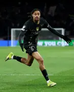 سان جيرمان يخطو نحو الثمانية بخماسية مثيرة أمام تشيلسي في دوري الأبطال