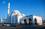 مسجد الجمعة في المدينة المنورة يشهد أول صلاة جمعة بعد ترميمه التاريخي