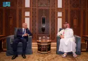 ولي العهد السعودي ورئيس وزراء باكستان يناقشان تداعيات التصعيد العسكري على أمن المنطقة