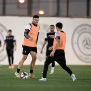 الشباب يستضيف الأخدود في جولة يوم العلم: صراع الهبوط والأمان في دوري المحترفين