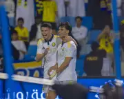 النصر يستعيد الصدارة بخماسية في شباك الخليج في ختام جولة يوم العلم