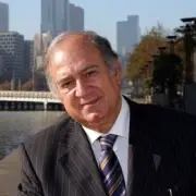 تأثير التعليم والاستبداد في تشكيل العقل الجمعي العربي: تحليل لظواهر اجتماعية خطيرة