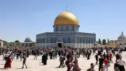 إغلاق المسجد الأقصى وكنيسة القيامة: انتهاك خطير يهدد بانفجار صراع ديني في المنطقة