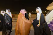 رئيس وزراء قطر يصل الرياض للمشاركة في اجتماع وزاري تشاوري عربي وإسلامي