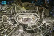 السعودية تتقن إدارة الحشود المعقدة في الحرمين الشريفين خلال شهر رمضان
