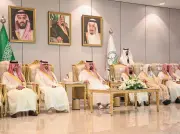 أمير جازان يستقبل المهنئين بعيد الفطر ويعايد العلماء والمشايخ في احتفال وطني