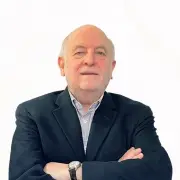 لبنان في مهبّ العاصفة: هل ينجو من أيديولوجية الممانعة والاحتلال؟