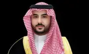 خالد بن سلمان يبحث مع وزير الدفاع المجري تداعيات الاعتداءات الإيرانية على أمن المنطقة