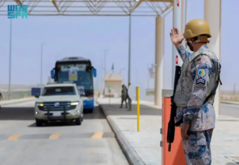 منفذ جديدة عرعر يستقبل أولى طلائع الحجاج العراقيين لعام 1447هـ