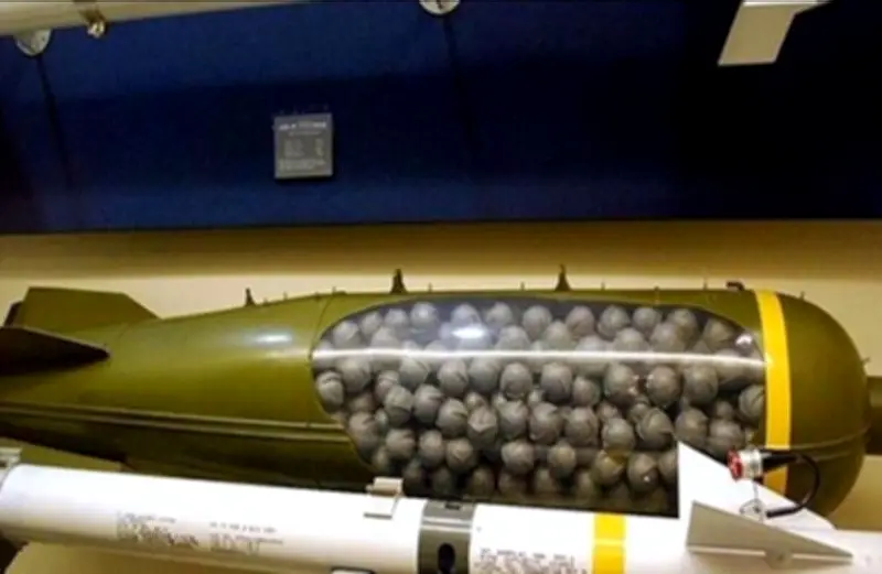 الحرس الثوري الإيراني يعلن الاستيلاء على 15 صاروخًا أمريكيًا ودراستها