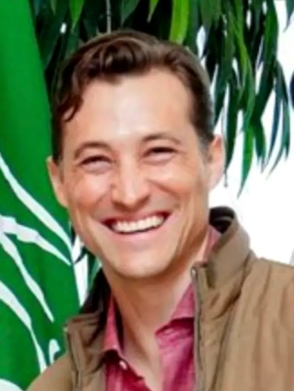 نادي الخلود يعلن اكتمال رعاياته بـ19 شريكاً لتعزيز المشروع الاستثماري في موسم 2025–2026